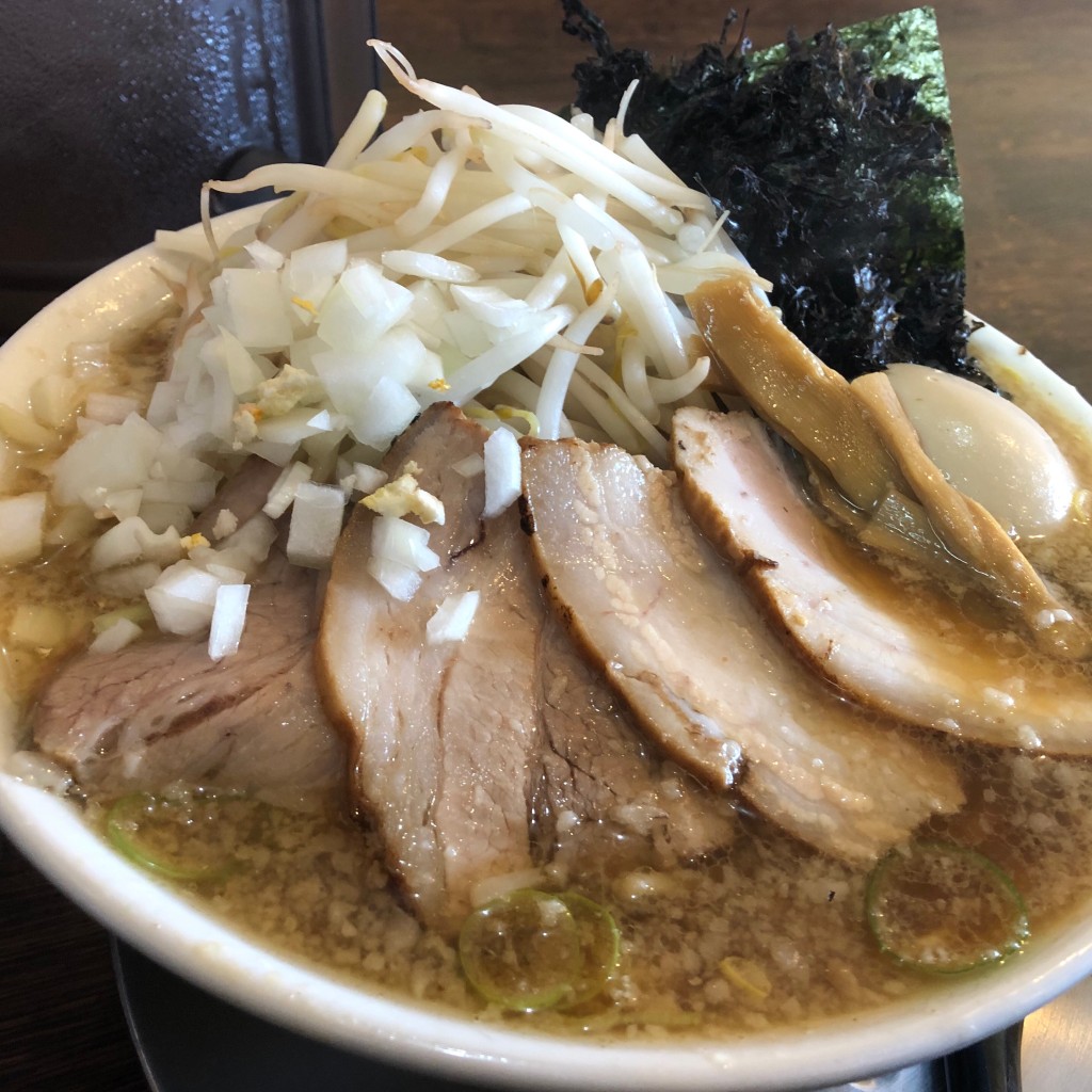 ユーザーが投稿した特正油ラーメンの写真 - 実際訪問したユーザーが直接撮影して投稿した丑ラーメン / つけ麺万太郎の写真