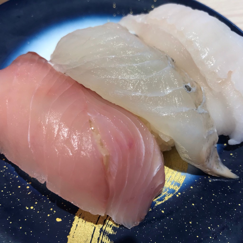 ユーザーが投稿した鮮魚三貫の写真 - 実際訪問したユーザーが直接撮影して投稿した袖ケ浦駅前回転寿司回転寿司やまと 袖ヶ浦駅前店の写真