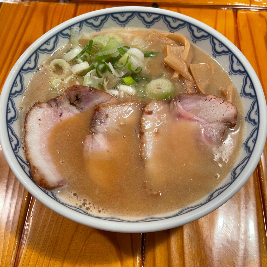 [都島区のラーメン・つけ麺・まぜそば Ⅰ]をテーマに、LINE PLACEのユーザー匿命係さんがおすすめするグルメ店リストの代表写真