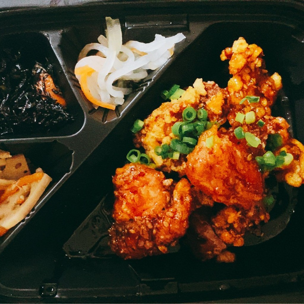 ユーザーが投稿した単品弁当 甘からだれの鶏唐揚げの写真 - 実際訪問したユーザーが直接撮影して投稿した学園定食屋大戸屋ごはん処 松江学園通り店の写真