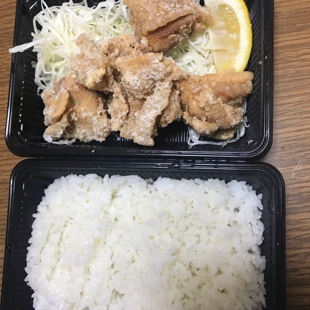 ユーザーが投稿した鶏唐揚弁当の写真 - 実際訪問したユーザーが直接撮影して投稿した上野本和食 / 日本料理そうま 東松山店の写真