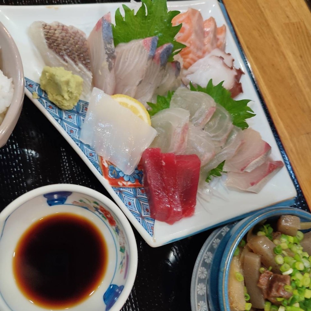 実際訪問したユーザーが直接撮影して投稿した銀天町定食屋絆食堂の写真