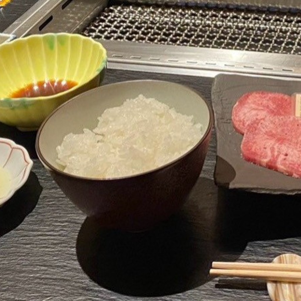 おにくちゃん86さんが投稿した銀座焼肉のお店舌牛 銀座店/ヤキニクカイセキ タンギュウ ギンザテンの写真