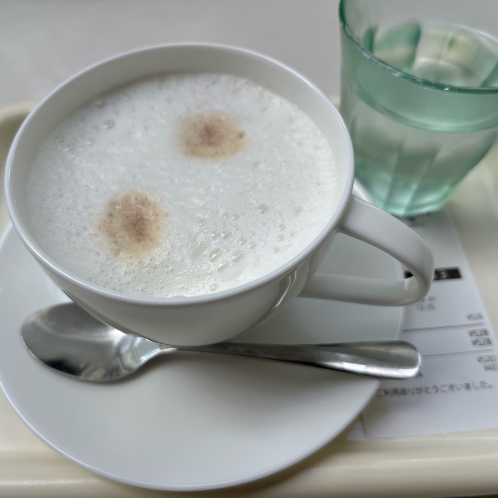 ユーザーが投稿したカフェラテの写真 - 実際訪問したユーザーが直接撮影して投稿した日本橋室町スイーツ千疋屋総本店 Caffe di FESTAの写真