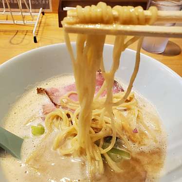 実際訪問したユーザーが直接撮影して投稿した旭町ラーメン専門店鶏白湯と中華そば 士朗商店の写真