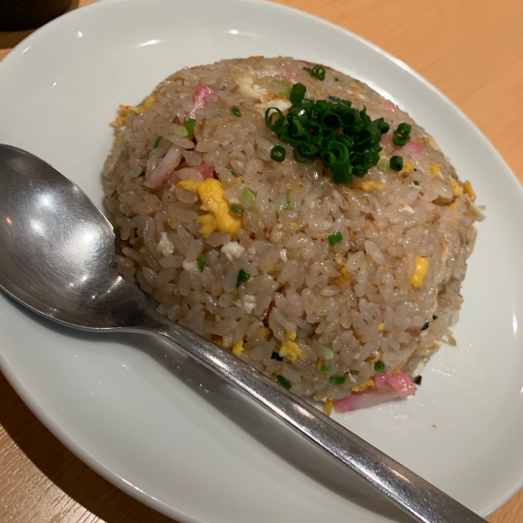 ユーザーが投稿した極上チャーハン+旨み凝縮の鶏スープの写真 - 実際訪問したユーザーが直接撮影して投稿した新橋中華料理チャーハン王 新橋店の写真