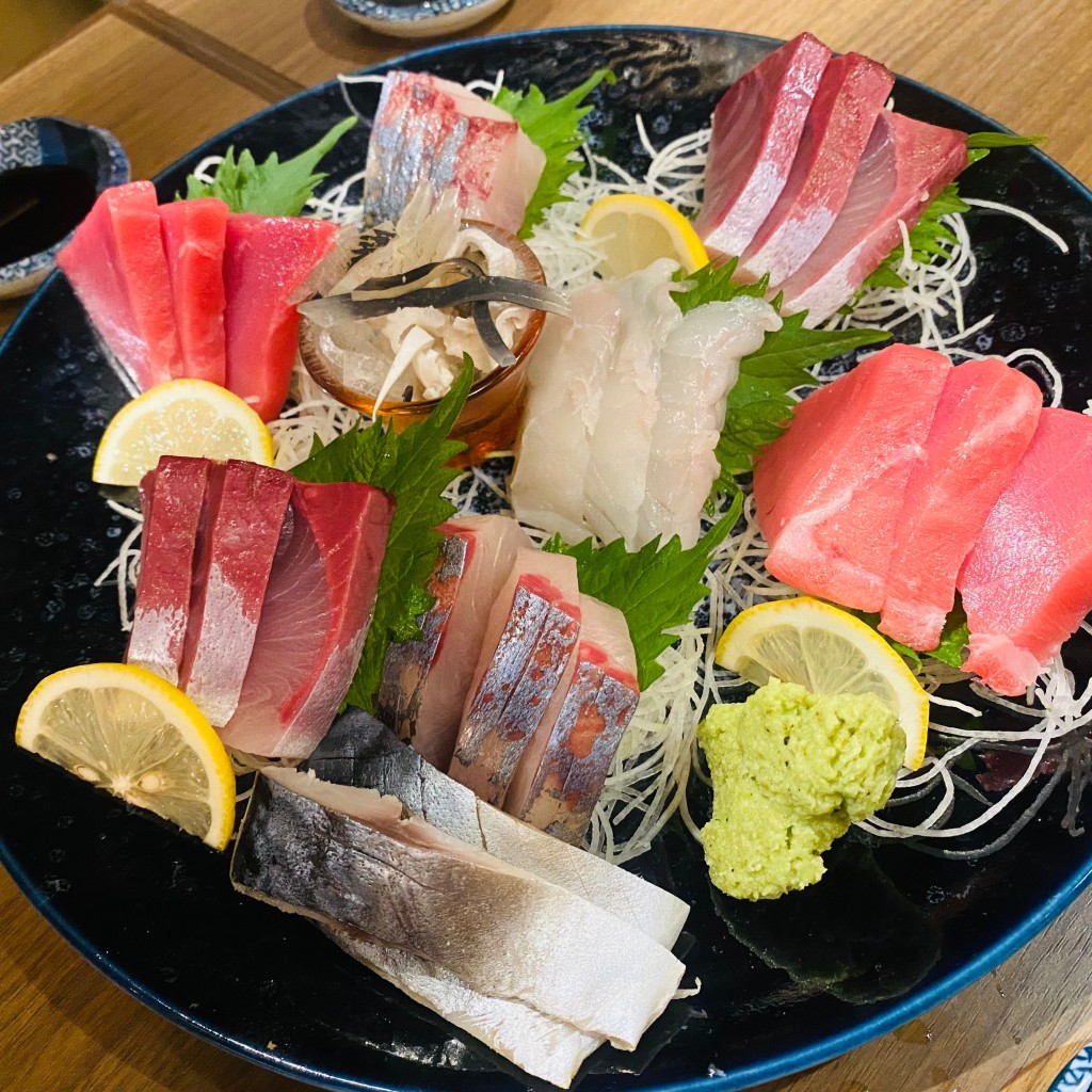 ユーザーが投稿したお造り盛り合わせの写真 - 実際訪問したユーザーが直接撮影して投稿した大手町寿司旬魚彩鮨 水仙の写真