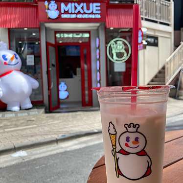 実際訪問したユーザーが直接撮影して投稿した神宮前カフェMixue Ice Cream & Tea Omotesandoの写真