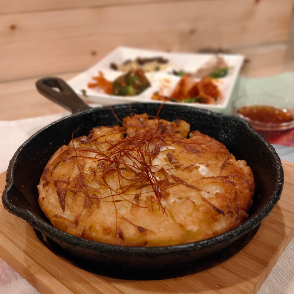 ユーザーが投稿したチヂミじゃがいもチーズの写真 - 実際訪問したユーザーが直接撮影して投稿した平安韓国料理けぐりの写真