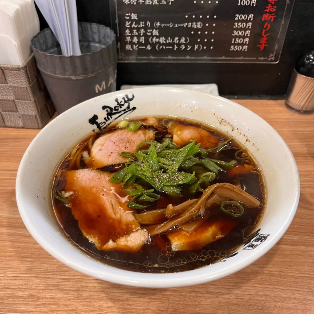 FUJI山のグルメ記録帳さんが投稿した難波千日前ラーメン専門店のお店麺屋 丈六/メンヤ ジョウロクの写真