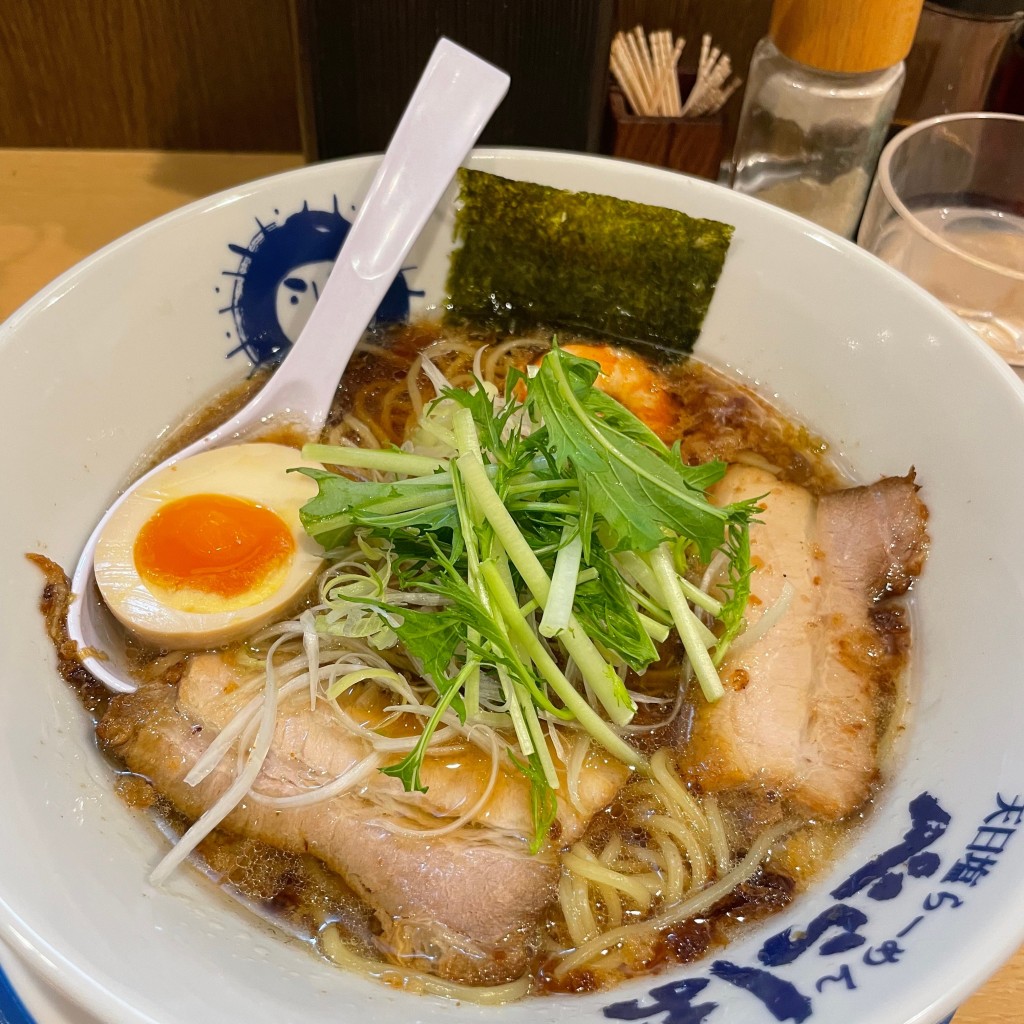 rinrin_anさんが投稿した向陵中町ラーメン / つけ麺のお店天日塩らーめん べらしお 三国ヶ丘店/テンピシオラーメンベラシオミクニガオカテンの写真