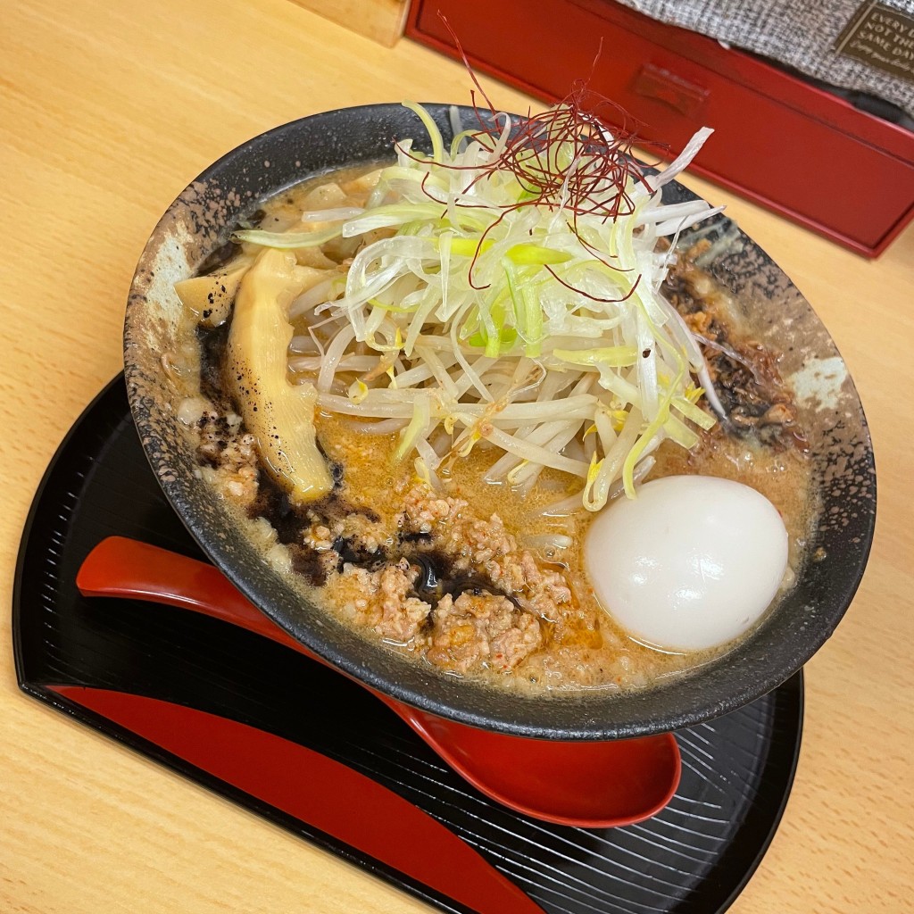 マイケルベーコン・ありがとうございましたさんが投稿した東町ラーメン専門店のお店らーめん よこ田/ラーメン ヨコタの写真