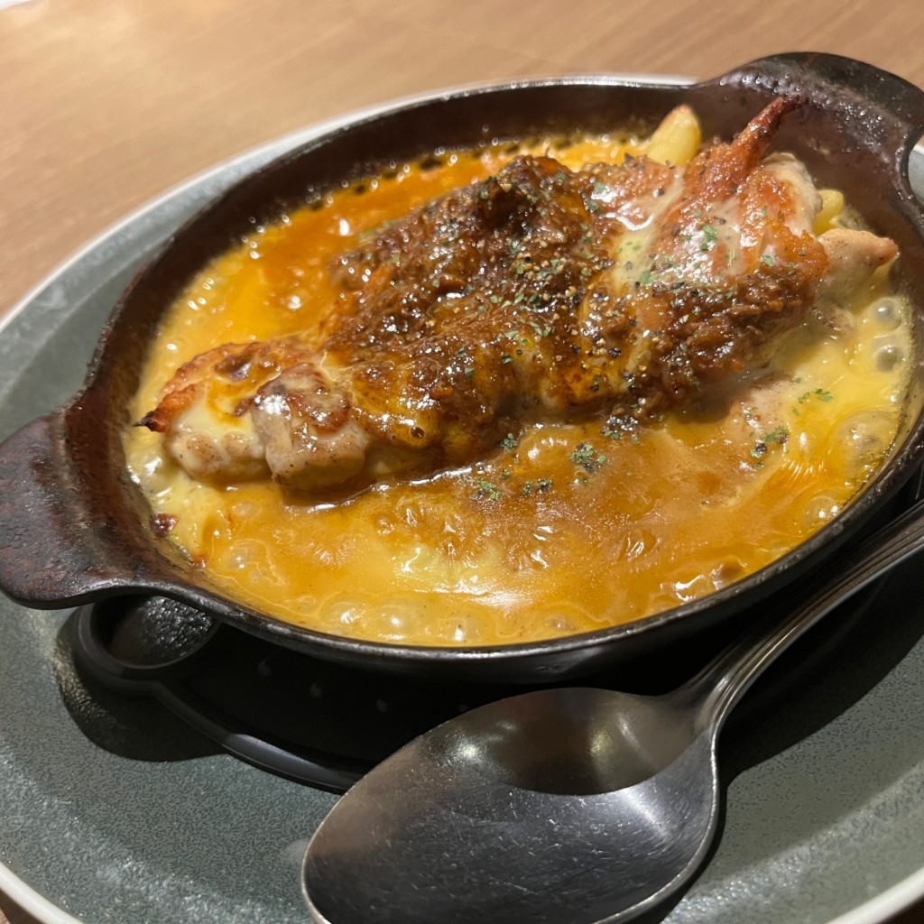 ユーザーが投稿した若鶏のグリル ラザニア風ミートソースの写真 - 実際訪問したユーザーが直接撮影して投稿した南幸洋食バケット 横浜ジョイナス店の写真