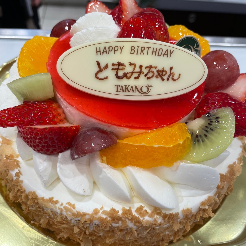 ユーザーが投稿したケーキ台物の写真 - 実際訪問したユーザーが直接撮影して投稿した阿倍野筋スイーツ新宿高野 近鉄あべのハルカス店の写真