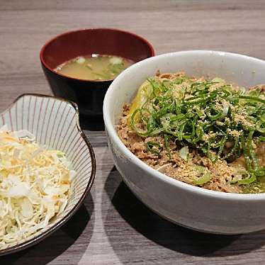 実際訪問したユーザーが直接撮影して投稿した平野町もつ鍋中も津屋 北浜店の写真