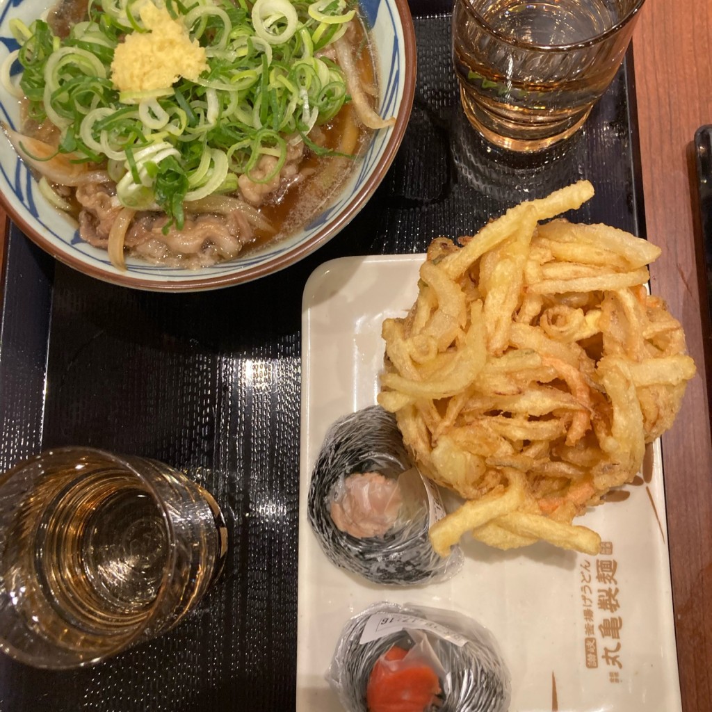 ユーザーが投稿した肉カうどん(並)の写真 - 実際訪問したユーザーが直接撮影して投稿した方木田うどん丸亀製麺 福島西店の写真