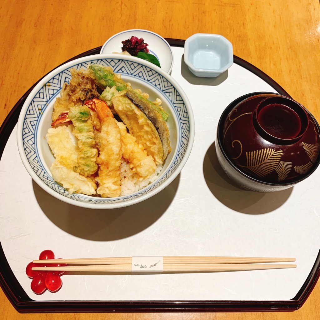 グルメとアートうろうろさんが投稿した日本橋室町天ぷらのお店てんぷら 山の上 三越日本橋店内/テンプラ ヤマノウエ ミツコシニホンバシテンナイの写真