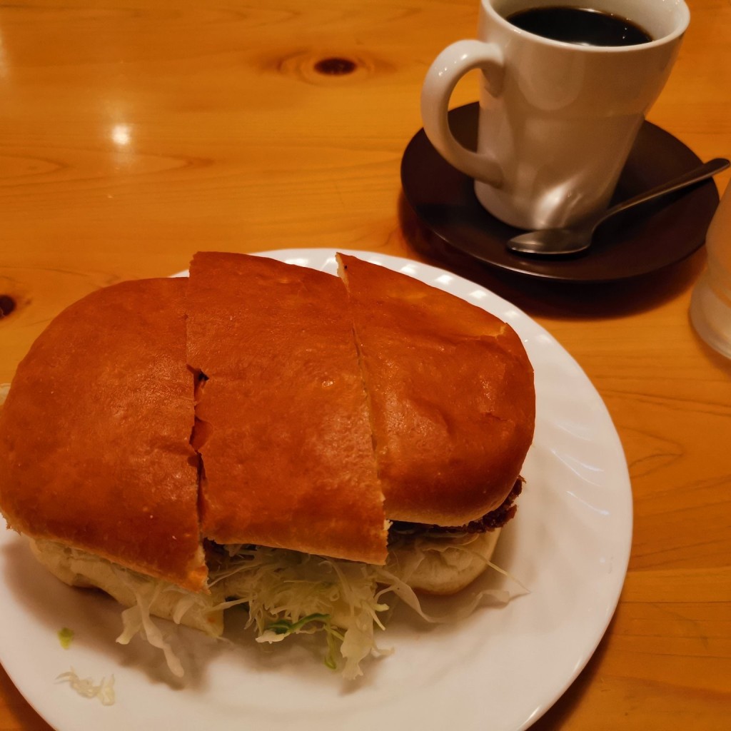 ユーザーが投稿したエビカツパンの写真 - 実際訪問したユーザーが直接撮影して投稿した本町田喫茶店コメダ珈琲店 本町田店の写真