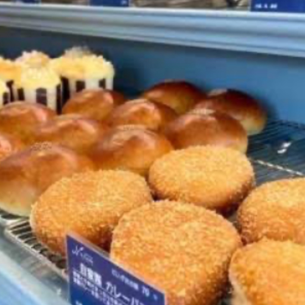 ユーザーが投稿した全粒粉 (サーモンタルの写真 - 実際訪問したユーザーが直接撮影して投稿した新松崎ベーカリーBaker's Cafe N-Crops 小麦から育てるパン屋の写真