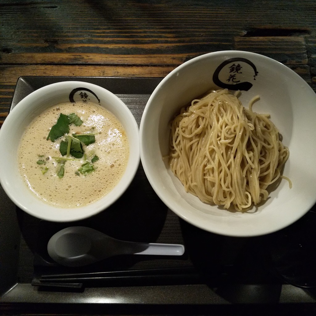 ユーザーが投稿した鶏白湯つけ麺(味玉)の写真 - 実際訪問したユーザーが直接撮影して投稿した柴崎町ラーメン専門店鏡花の写真