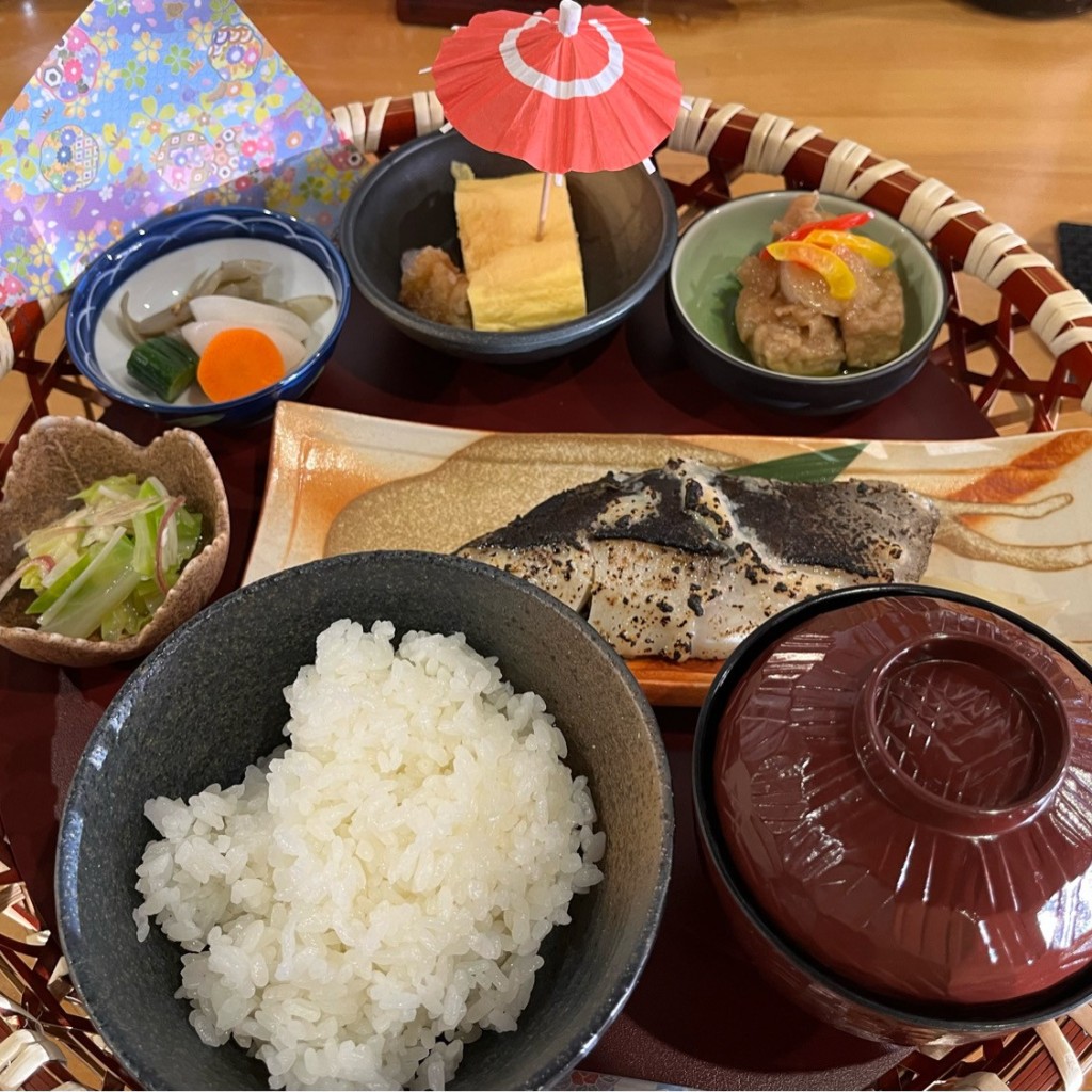 ユーザーが投稿した銀だら西京漬定食の写真 - 実際訪問したユーザーが直接撮影して投稿した寿司五とう 犬山城下町の写真