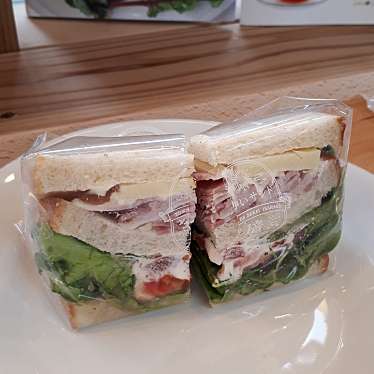 実際訪問したユーザーが直接撮影して投稿した(番地が直接)サンドイッチ境サンドの写真