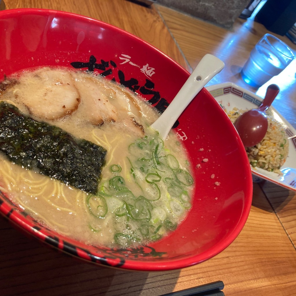 yayoioaさんが投稿した明神町ラーメン専門店のお店ずんどう屋 福山明神店/ズンドウヤフクヤマミョウジンの写真