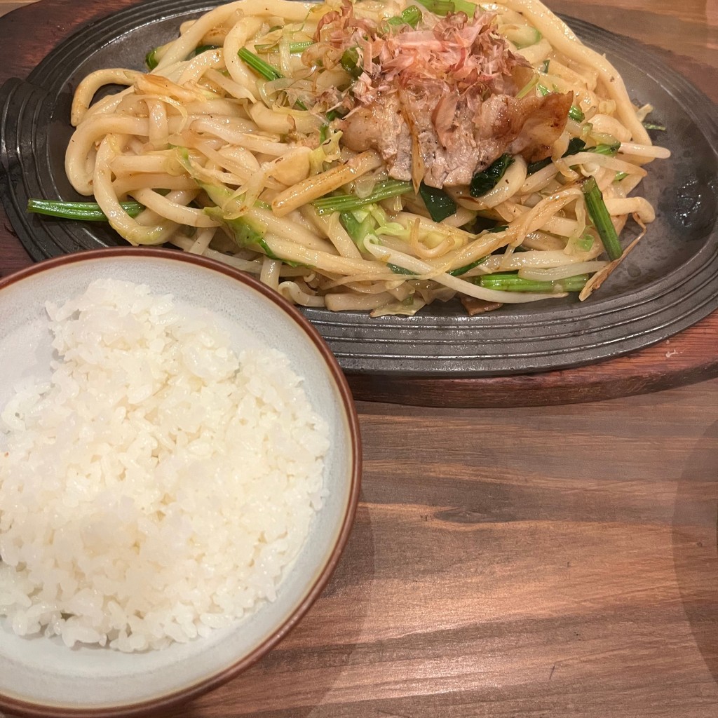 ユーザーが投稿した焼うどん定食の写真 - 実際訪問したユーザーが直接撮影して投稿した七松町お好み焼きノルドの写真