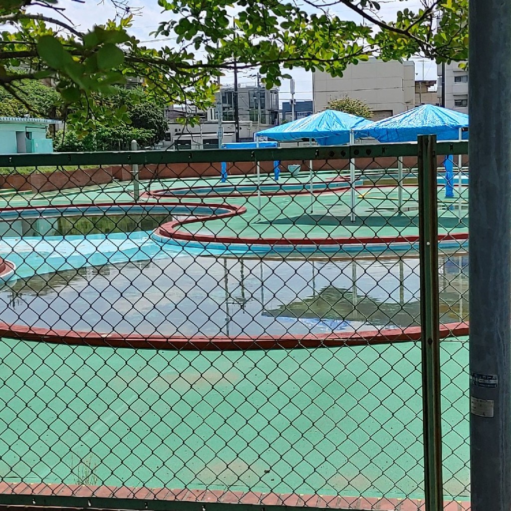 実際訪問したユーザーが直接撮影して投稿した早稲田プール早稲田公園プールの写真