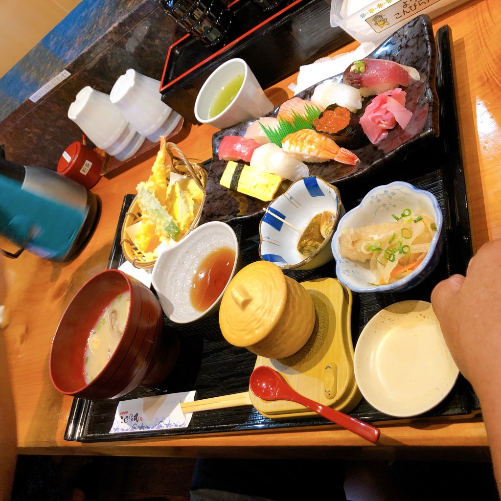 ユーザーが投稿した特選寿司天御膳の写真 - 実際訪問したユーザーが直接撮影して投稿した南栄魚介 / 海鮮料理こんぴら丸 鹿児島 谷山本店の写真