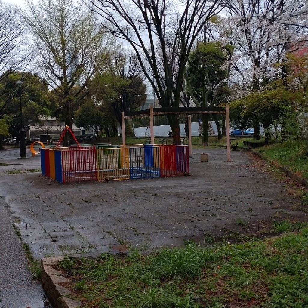 実際訪問したユーザーが直接撮影して投稿した大久保公園戸山公園 こどもの広場の写真