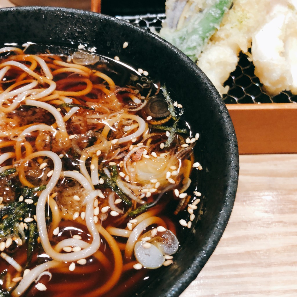 ユーザーが投稿した天ぷら冷やし蕎麦の写真 - 実際訪問したユーザーが直接撮影して投稿した宇田川町天ぷら立呑み天ぷら KIKUの写真