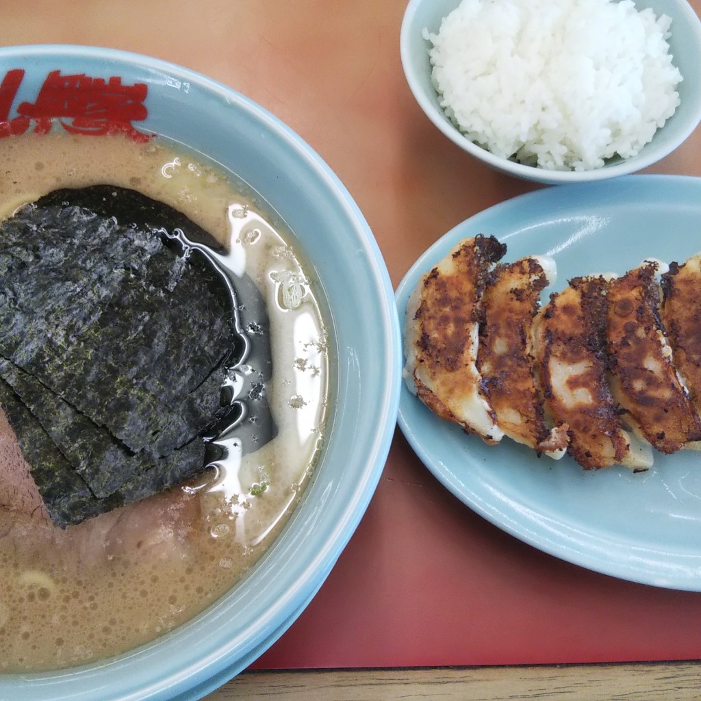 Taka0615さんが投稿した御坂町成田ラーメン専門店のお店ラーメン山岡家 笛吹店/ラーメンヤマオカヤ フエフキテンの写真