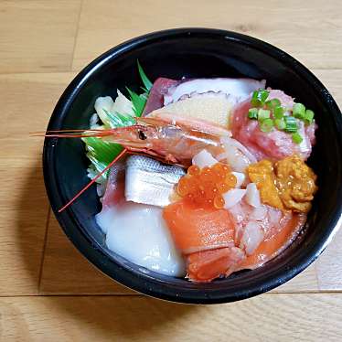 実際訪問したユーザーが直接撮影して投稿した三輪丼もの魚丼屋 柳の写真