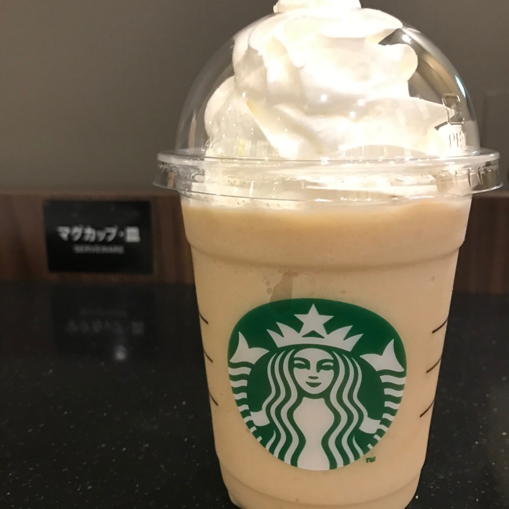 ユーザーが投稿したほうじ茶クリームフラペチーノの写真 - 実際訪問したユーザーが直接撮影して投稿したレイクタウンカフェスターバックスコーヒー 越谷イオンレイクタウン mori 1階店の写真