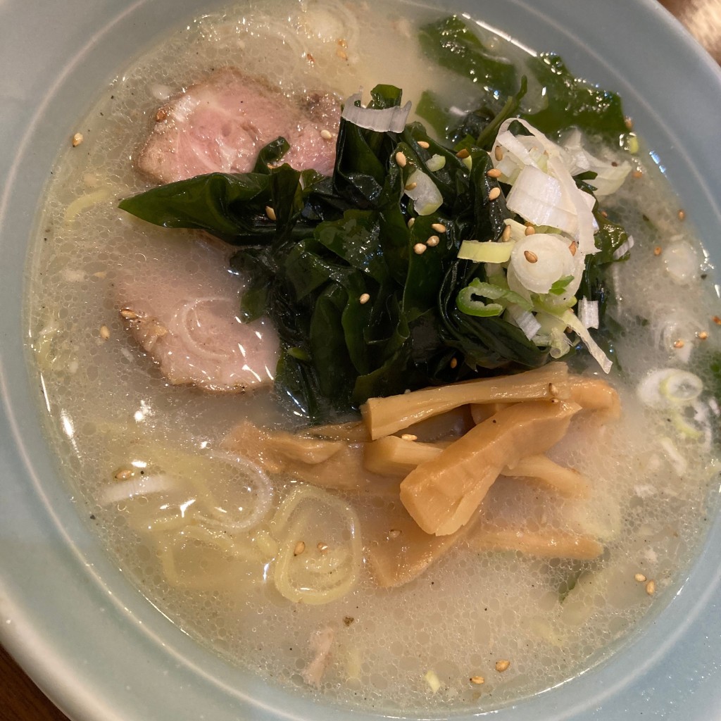 ユーザーが投稿したわかめラーメンの写真 - 実際訪問したユーザーが直接撮影して投稿した上木崎中華料理中華 王様の写真