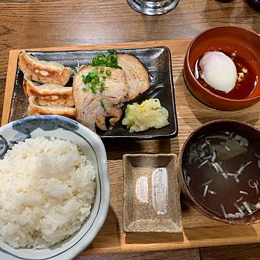 実際訪問したユーザーが直接撮影して投稿した八重洲餃子肉汁餃子のダンダダン 八重洲店の写真