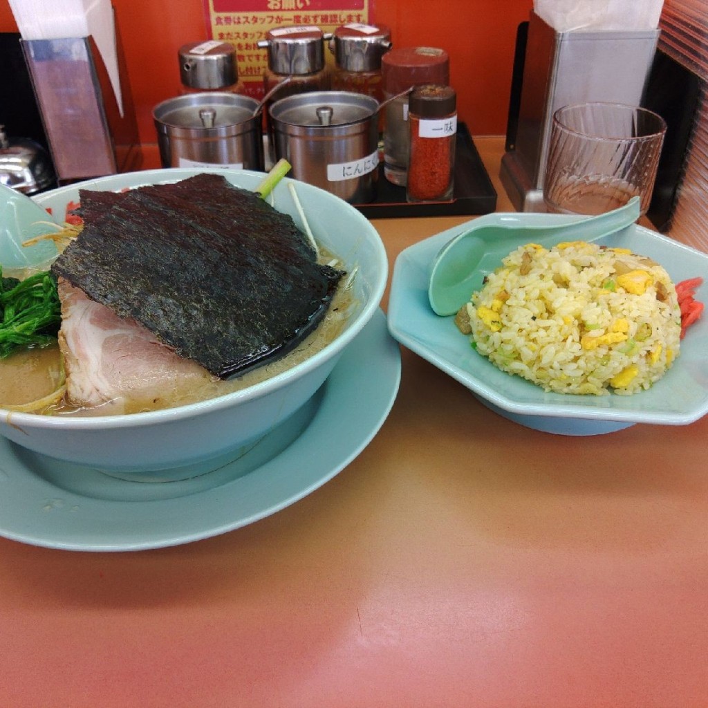 実際訪問したユーザーが直接撮影して投稿した上ラーメン専門店ラーメン山岡家 上尾店の写真