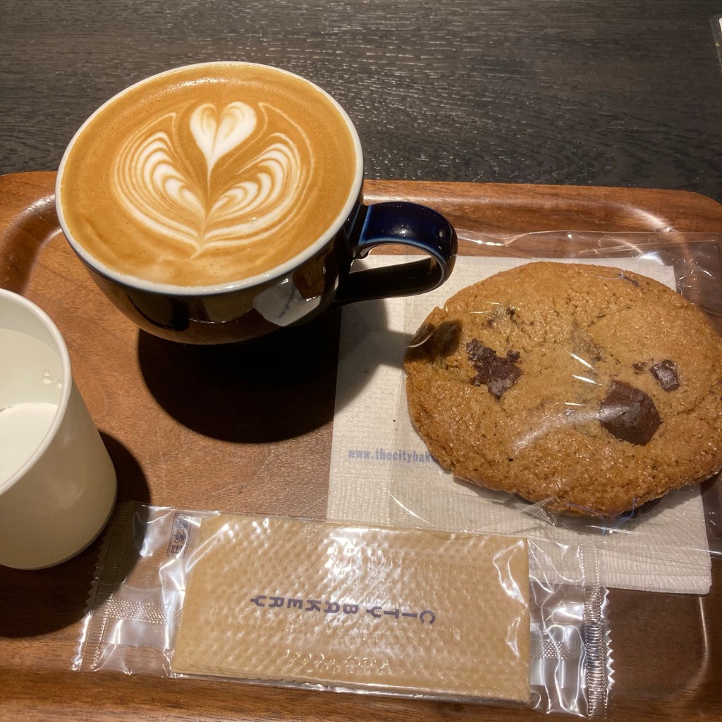 ユーザーが投稿したチョコレートチャンククッキーNYの写真 - 実際訪問したユーザーが直接撮影して投稿した芝田カフェザ シティ ベーカリー 茶屋町店の写真
