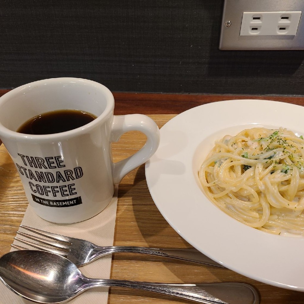 LINE-nFoe3M3wdOnhIさんが投稿した西二条南コーヒー専門店のお店スリースタンダードコーヒー/Three Standard Coffeeの写真