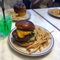 実際訪問したユーザーが直接撮影して投稿した北三条西カフェJ.S. BURGERS CAFE 大同生命札幌ビル miredo札幌店の写真