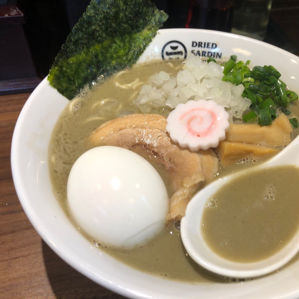 ユーザーが投稿した濃厚煮干しラーメンの写真 - 実際訪問したユーザーが直接撮影して投稿した高円寺北ラーメン専門店dried sardine brothersの写真