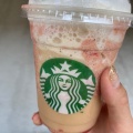 スターバックスストロベリーフラペチーノ - 実際訪問したユーザーが直接撮影して投稿した筒井カフェスターバックスコーヒー TSUTAYA BOOKSTORE エミフルMASAKI店の写真のメニュー情報