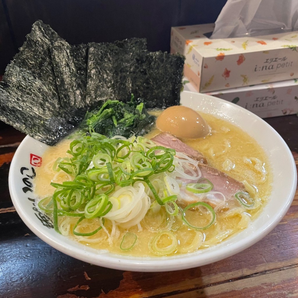 ユーザーが投稿した味玉塩ラーメンの写真 - 実際訪問したユーザーが直接撮影して投稿した赤塚新町ラーメン / つけ麺いのこ 赤塚店の写真