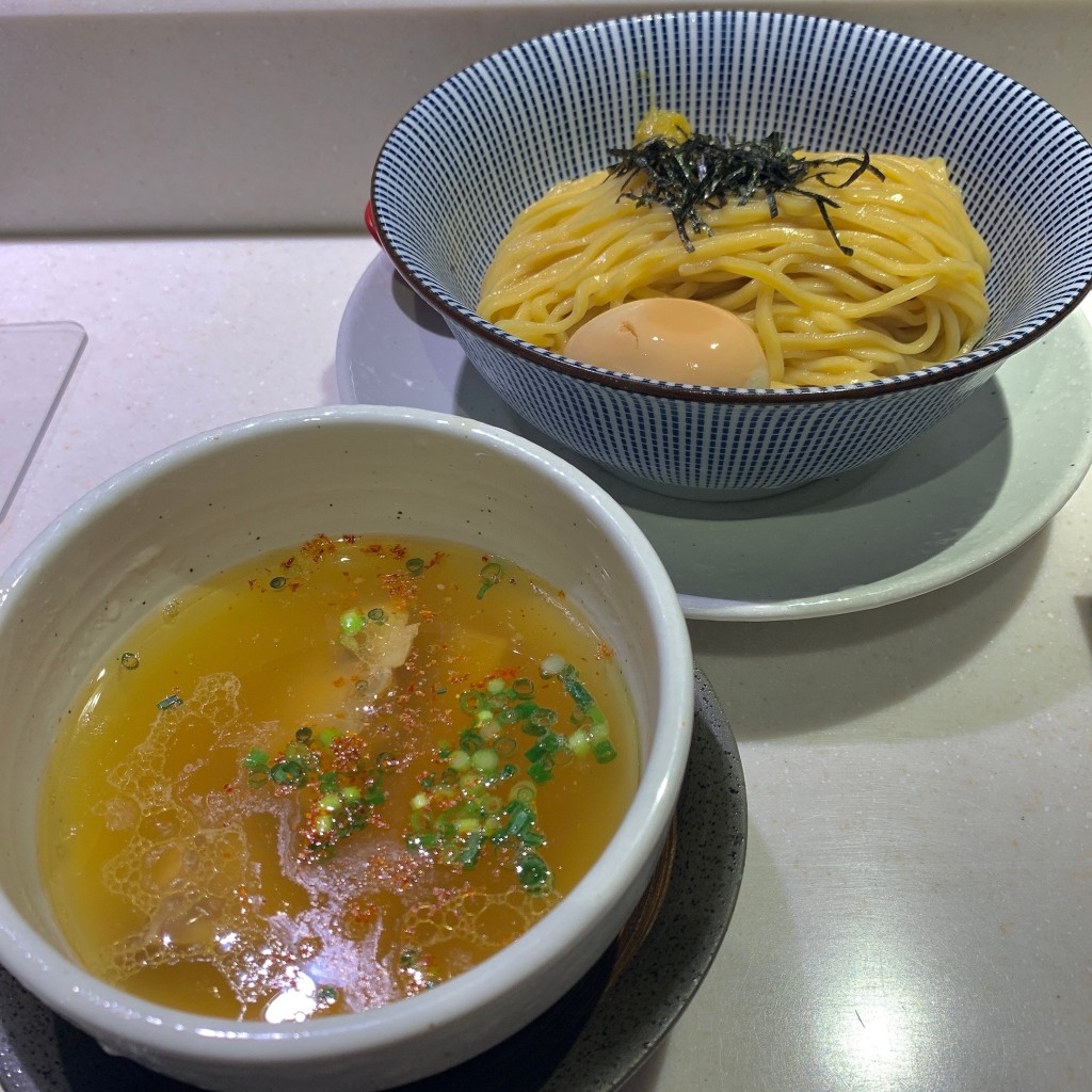 ユーザーが投稿した味玉淡麗塩つけ麺の写真 - 実際訪問したユーザーが直接撮影して投稿した上野ラーメン専門店鯛塩そば 灯花 アトレ上野店の写真