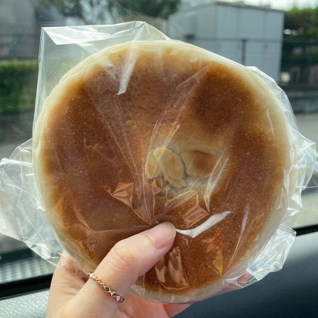 ユーザーが投稿した焼きカレーパンの写真 - 実際訪問したユーザーが直接撮影して投稿した小原西サンドイッチ製パン 麦玄の写真