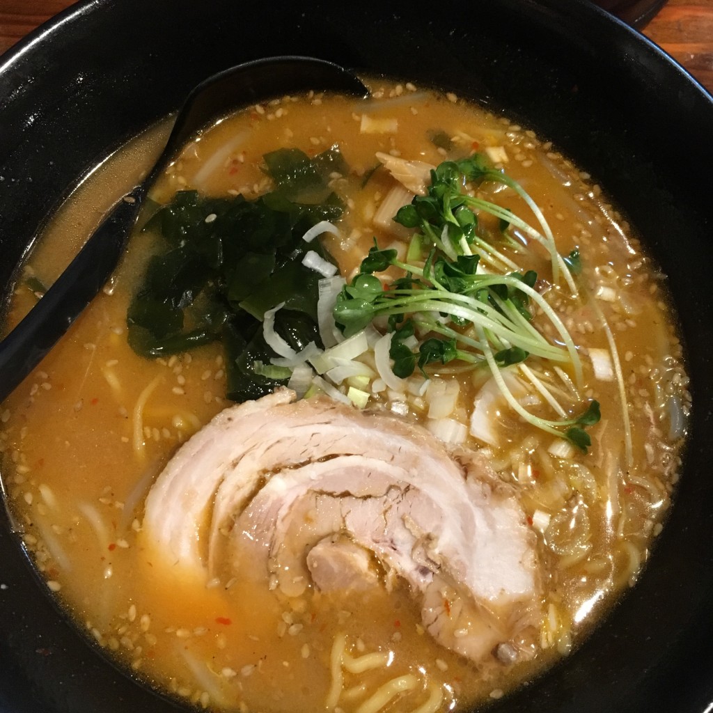 たるたるちきん先輩さんが投稿した左門町ラーメン / つけ麺のお店麺屋 とみ吉/メンヤ トミキチの写真