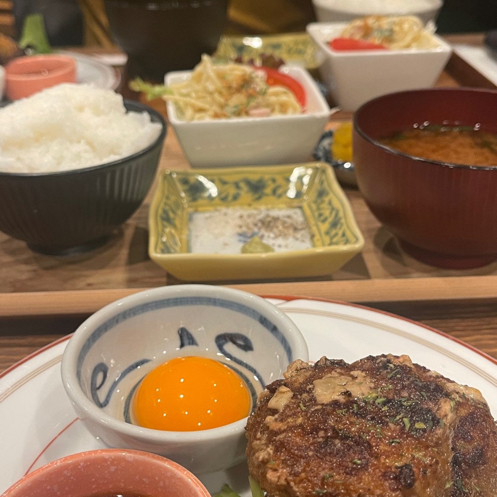 市橋求さんが投稿した福江町定食屋のお店みよしや/ミヨシの写真