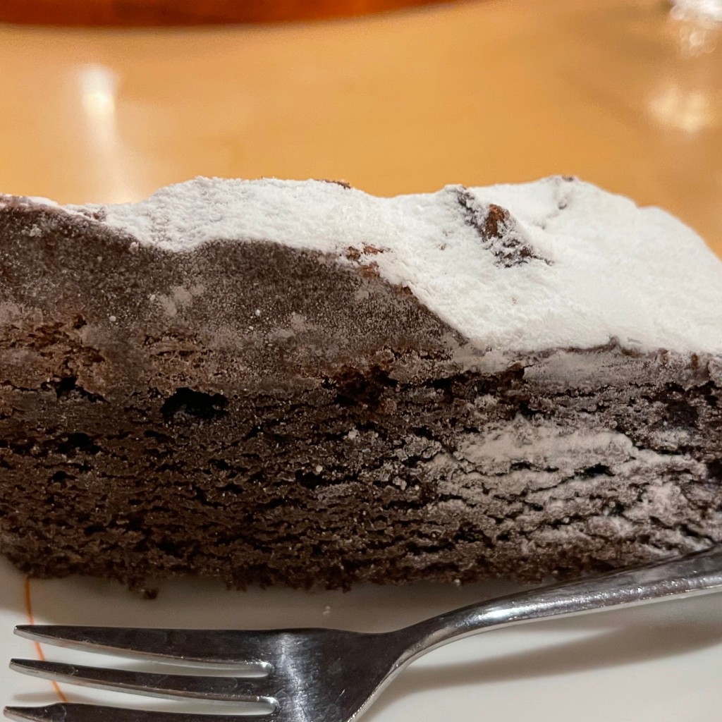 ユーザーが投稿したセット チョコケーキの写真 - 実際訪問したユーザーが直接撮影して投稿した田吉ファミリーレストランジョイフル 恒久店の写真