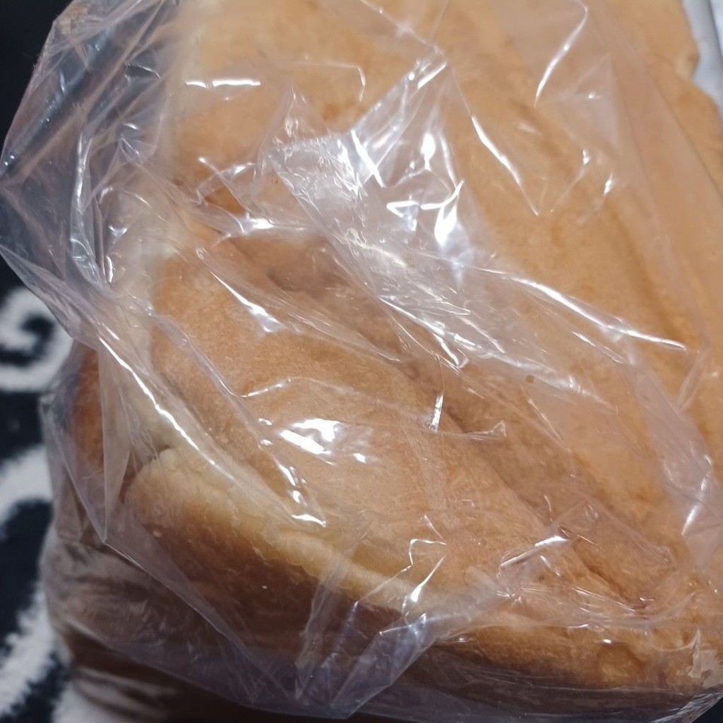 ユーザーが投稿した食パンの写真 - 実際訪問したユーザーが直接撮影して投稿した小前田和菓子花園フォレストの写真